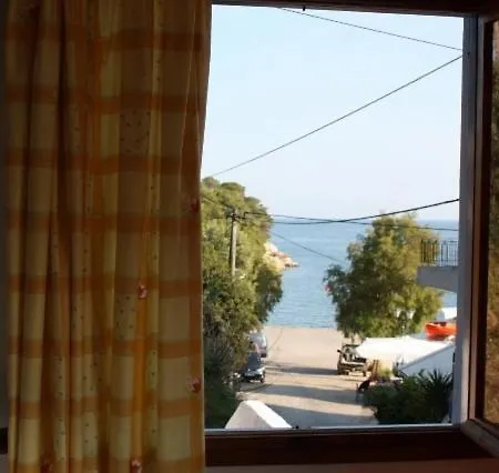 Apartment Mahi Patitiri