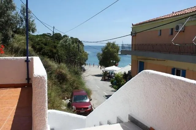 Mahi Patitiri (Alonnisos)